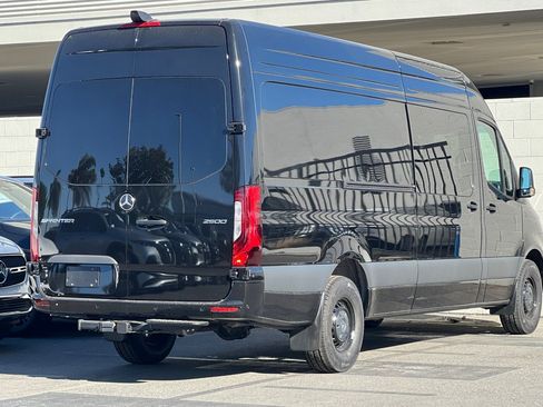 New 2025 Mercedes-Benz Sprinter 2500 image 5