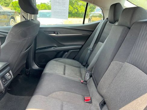 Used 2025 Toyota Camry LE FWD image 7