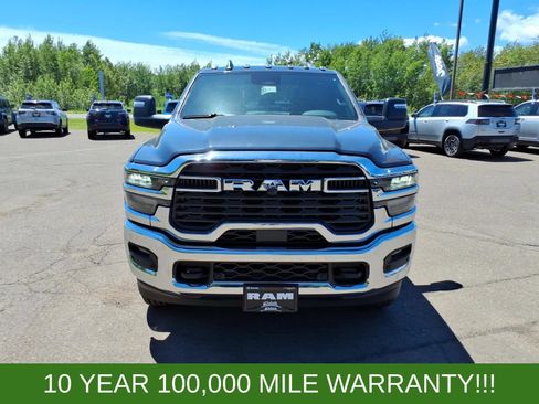 New 2026 RAM 2500 Big Horn AWD/4WD image 8