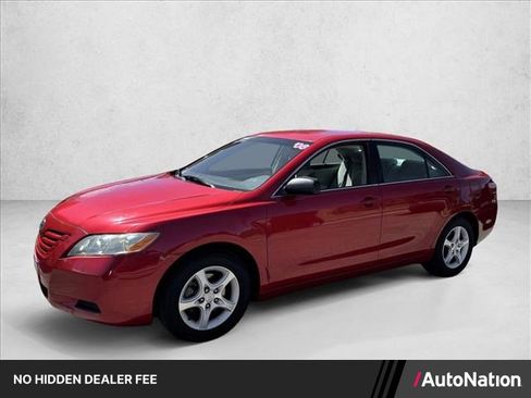 Used 2008 Toyota Camry LE FWD image 1