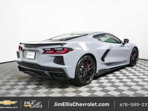 Used 2024 Chevrolet Corvette Stingray Preferred Cpe w/ Stealth Interior Trim Package RWD image 28