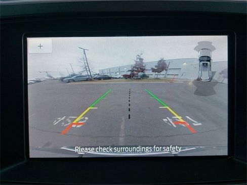 Certified 2019 Ford Explorer XLT w/ Equipment Group 202A image 23