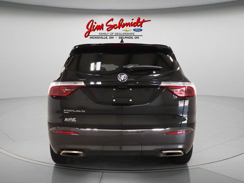 Used 2024 Buick Enclave Premium w/ LPO, Black Accent Package AWD/4WD image 5