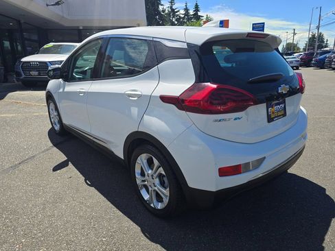 Used 2020 Chevrolet Bolt LT FWD image 5