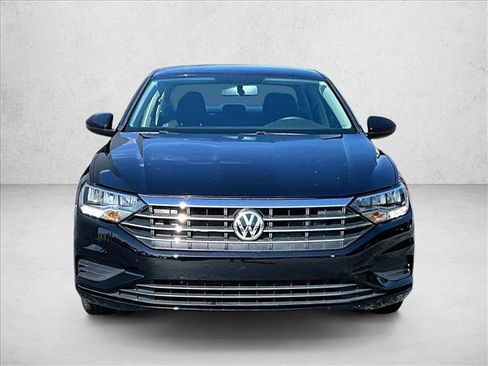 Used 2021 Volkswagen Jetta S w/ Driver Assistance Package FWD image 3