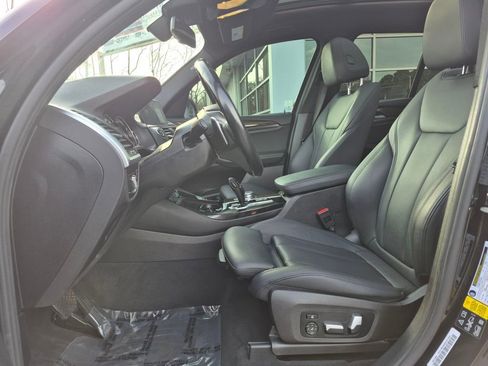 Used 2019 BMW X3 xDrive30i w/ Convenience Package image 2