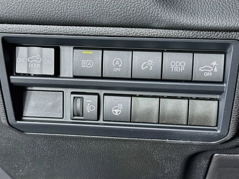 New 2026 Toyota Tundra Limited AWD/4WD image 13