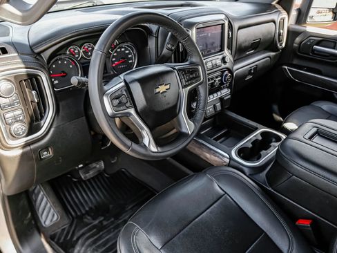 Used 2022 Chevrolet Silverado 3500 LTZ w/ LTZ Convenience Package AWD/4WD image 14