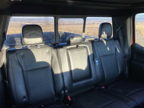 Used 2016 Ford F150 Lariat w/ Equipment Group 502A Luxury image 16