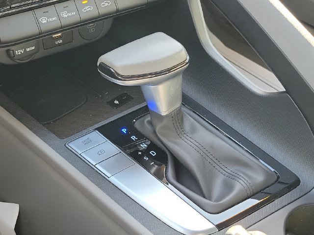 Certified 2026 Hyundai Elantra Sport FWD image 21