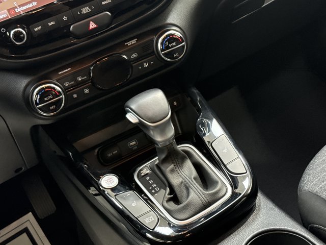 Used 2020 Kia Soul EX FWD image 25