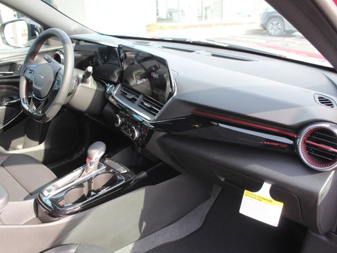 New 2026 Chevrolet Trax RS image 14