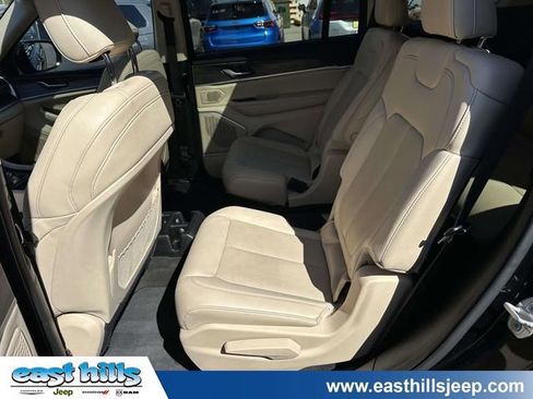 Certified 2021 Jeep Grand Cherokee L Limited w/ Luxury Tech Group II AWD/4WD image 20