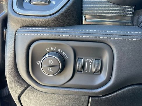 Used 2021 RAM 3500 Limited AWD/4WD image 12