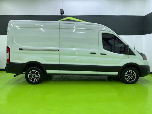 Used 2022 Ford Transit 250 Medium Roof w/ Load Area Protection Package RWD image 11