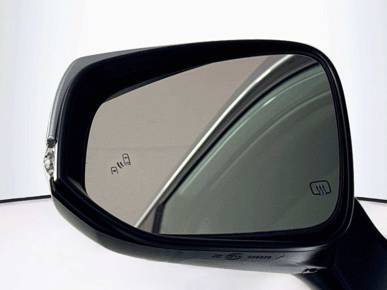 Certified 2026 Toyota Grand Highlander FWD image 5