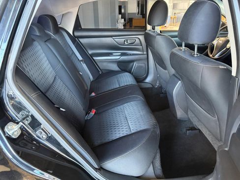 Used 2018 Nissan Altima 2.5 S w/ S Convenience Package FWD image 11