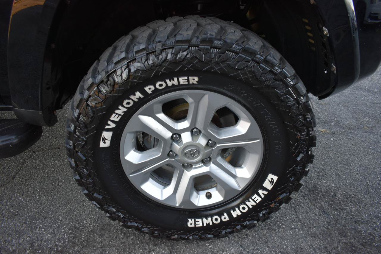Used 2017 Toyota 4Runner SR5 RWD image 36
