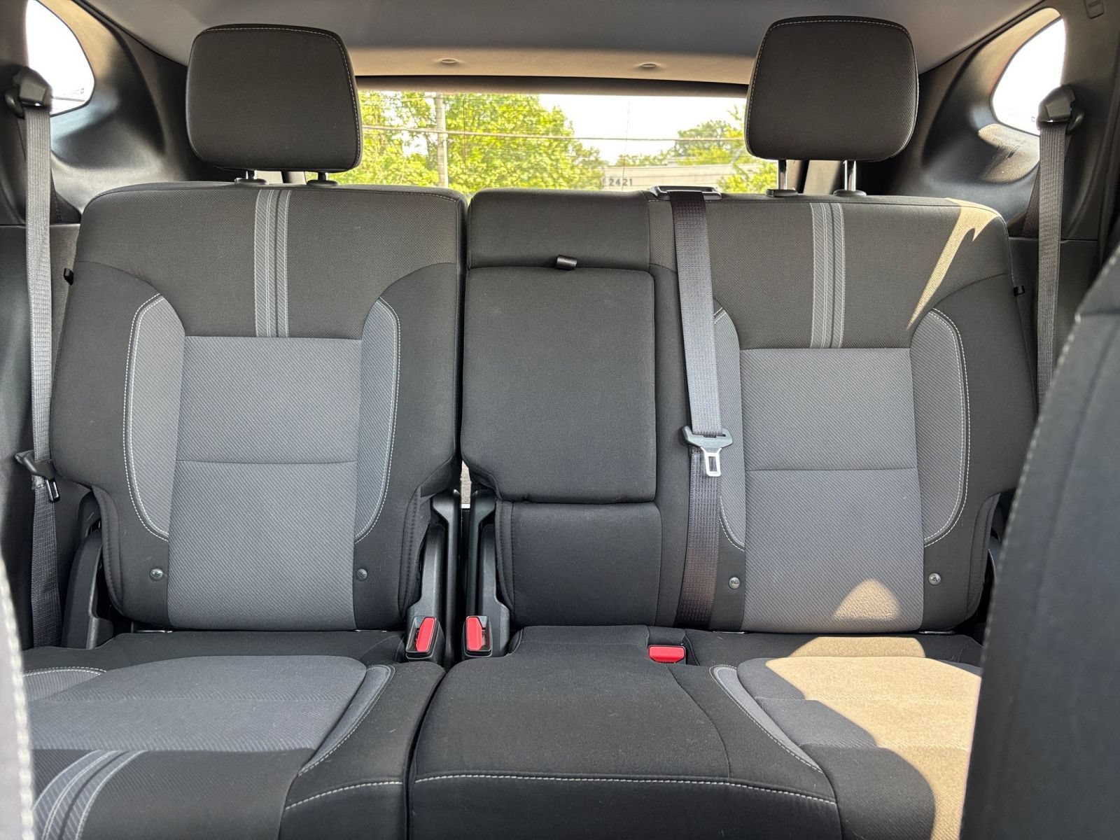 Used 2025 Chevrolet Blazer LT FWD image 38