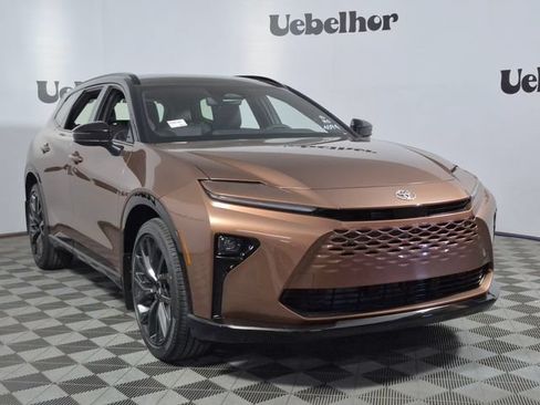 New 2026 Toyota Crown Signia AWD/4WD image 1