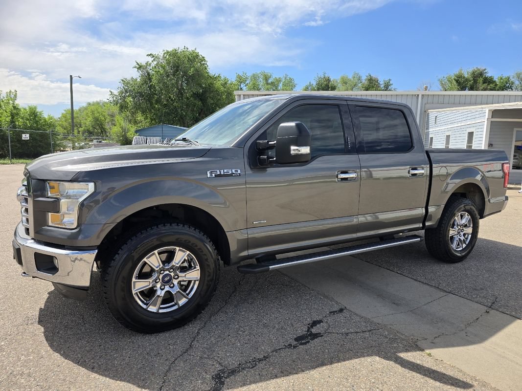 Used 2016 Ford F150 XLT w/ Equipment Group 302A Luxury AWD/4WD image 11