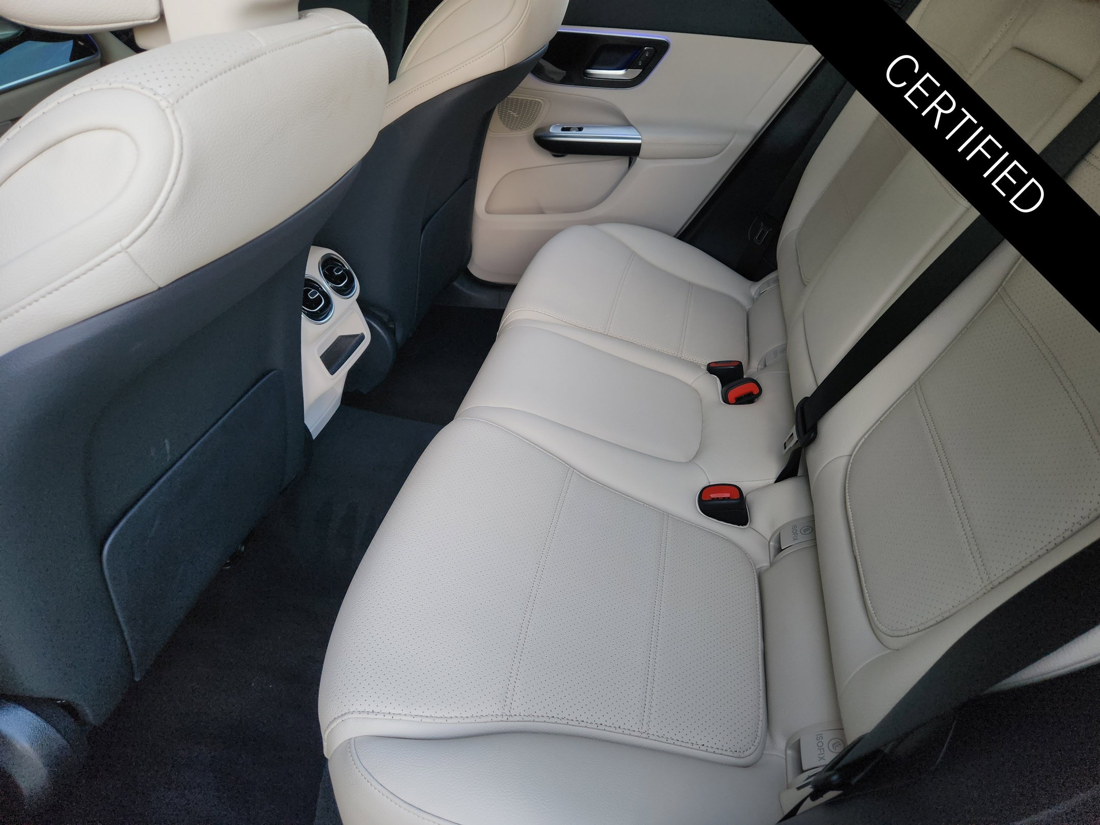 Certified 2026 Mercedes-Benz GLC 300 image 31