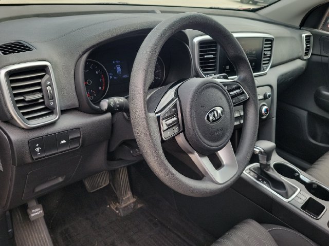 Used 2021 Kia Sportage LX FWD image 15