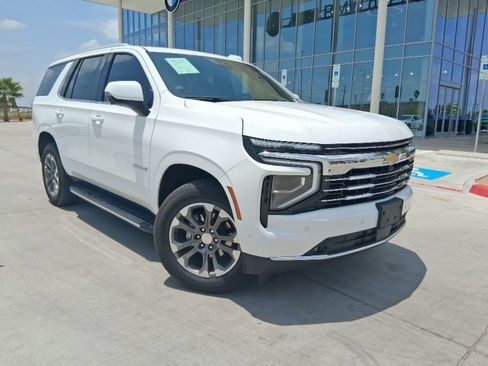 Used 2025 Chevrolet Tahoe LT w/ Comfort Package RWD image 1