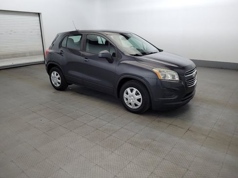 Used 2016 Chevrolet Trax LS FWD image 11