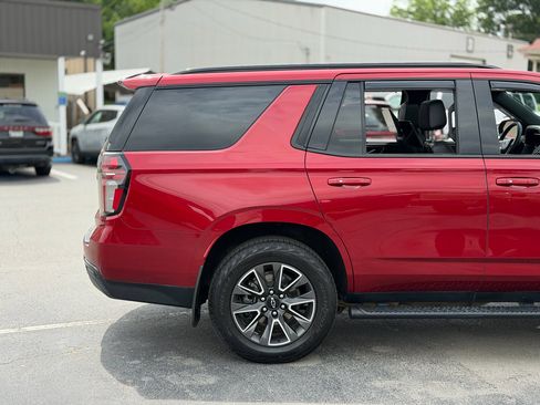 Used 2024 Chevrolet Tahoe Z71 AWD/4WD image 9