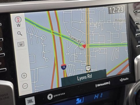 Used 2022 Toyota 4Runner Limited image 5