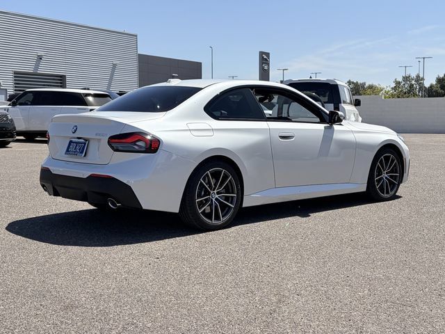 Used 2026 BMW 230i Coupe w/ Convenience Package RWD image 6
