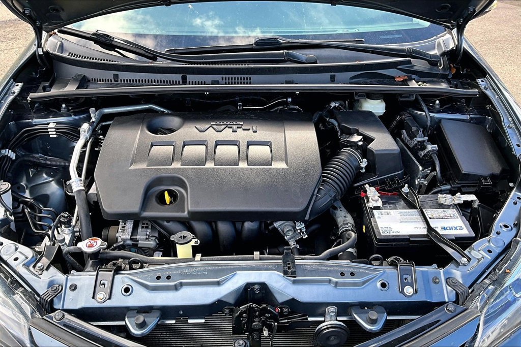 Used 2017 Toyota Corolla SE FWD image 29