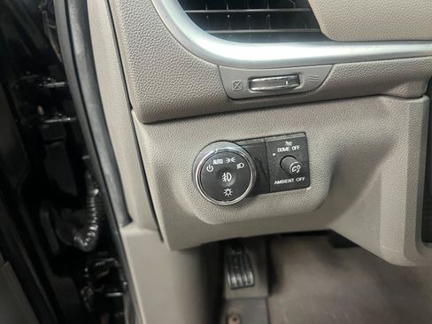 Used 2014 Chevrolet Traverse LT FWD image 31