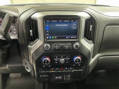 Used 2021 Chevrolet Silverado 1500 RST AWD/4WD image 16