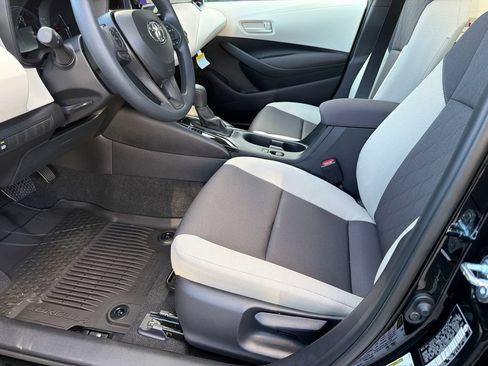 New 2026 Toyota Corolla LE FWD image 17