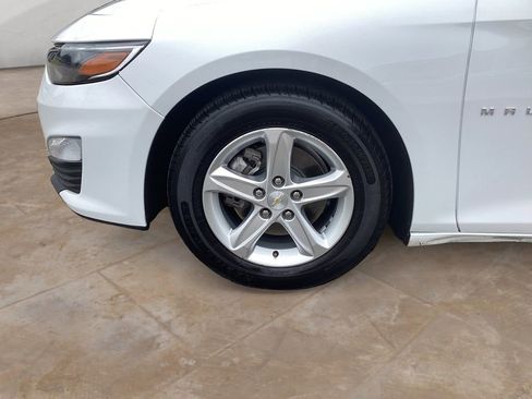 Used 2022 Chevrolet Malibu LT image 14