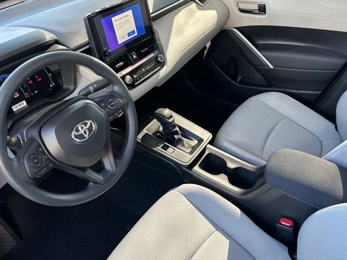 New 2026 Toyota Corolla Cross L image 10