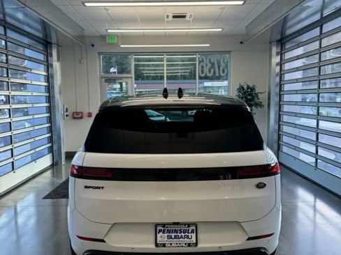 Used 2023 Land Rover Range Rover Sport SE Dynamic image 7