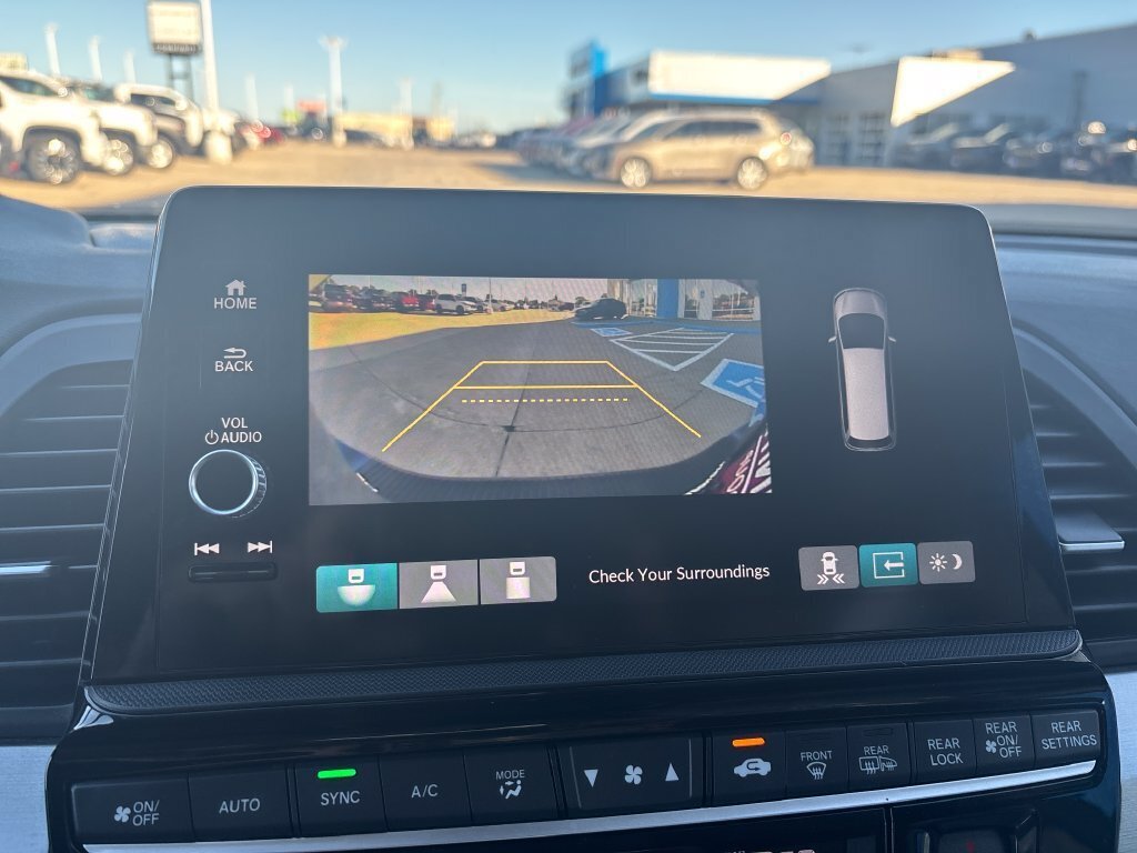 Used 2025 Honda Odyssey Touring image 20