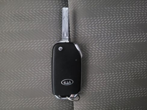 Used 2021 Kia Sportage LX FWD image 32