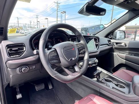 Used 2024 Dodge Durango GT image 12