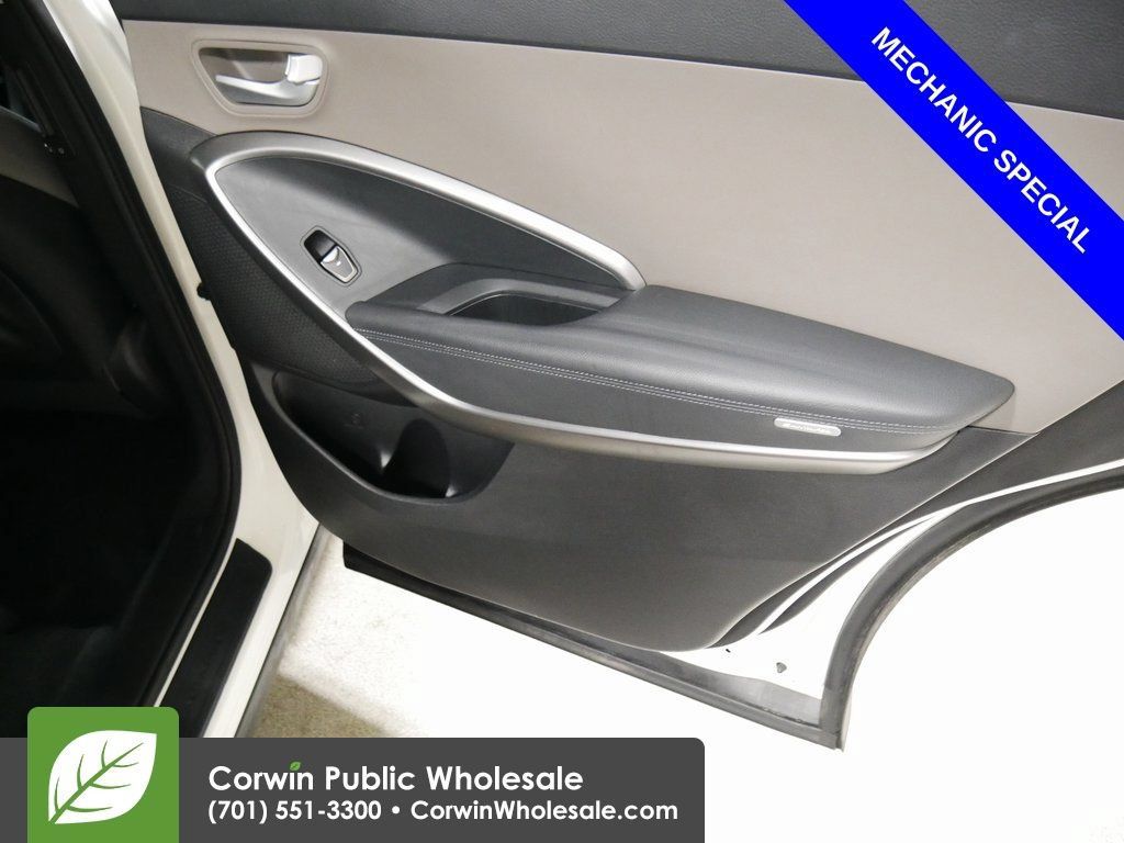 Used 2013 Hyundai Santa Fe GLS w/ Popular Equipment Pkg AWD/4WD image 28
