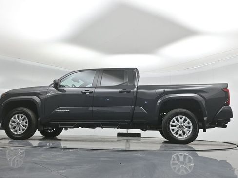 Used 2025 Toyota Tacoma SR5 image 49