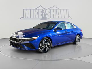 Used 2024 Hyundai Elantra SEL w/ Convenience Package FWD video 1