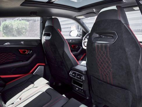 Used 2024 Lamborghini Urus Performante image 52