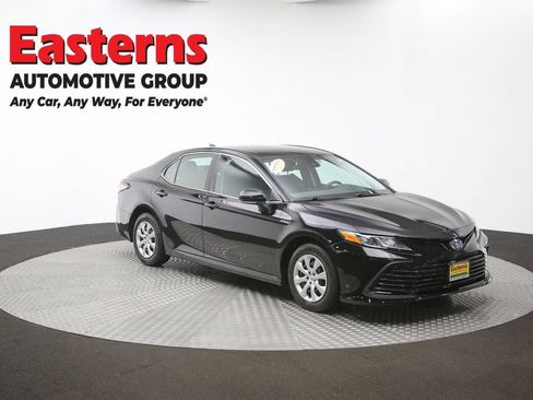 Used 2021 Toyota Camry LE FWD image 44