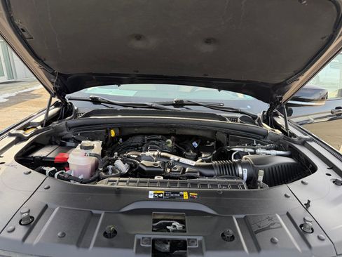 Used 2024 Jeep Grand Cherokee Limited image 30