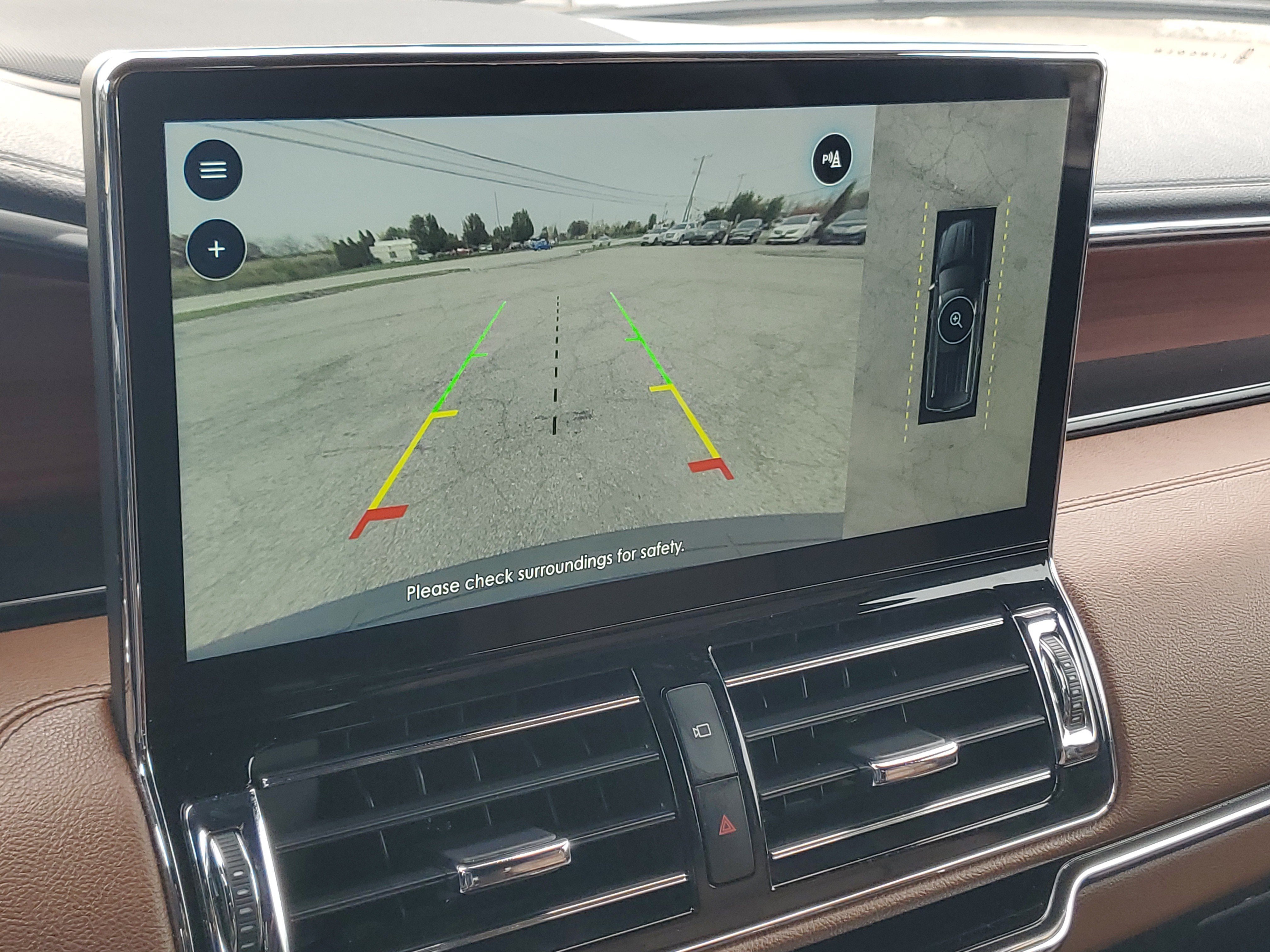 Used 2023 Lincoln Navigator Reserve AWD/4WD image 17