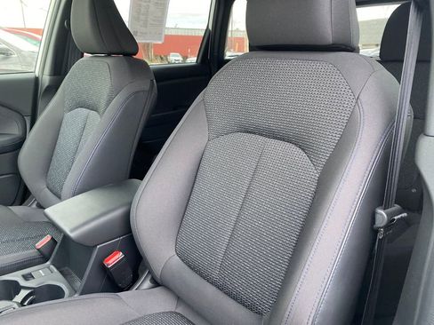 Certified 2025 Subaru Forester Premium image 24